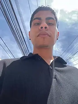 Snapshot of Dannytwinksxxx chatting on 02-04-26, 04:35 Dannytwinksxxx online show from 02-04-26, 04:35