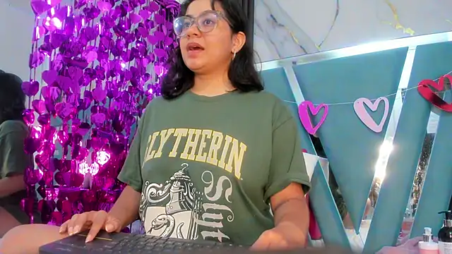 miilaklum online show from 02-17-25, 06:48