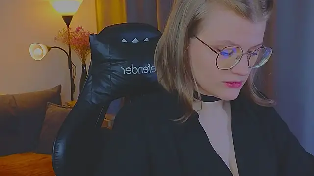  JessieVibes online show from 04-04-26, 02:03