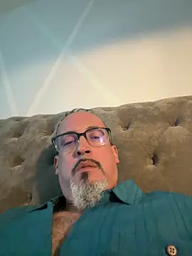 Snapshot of TheConfidentialClub chatting on 01-15-25, 08:58 TheConfidentialClub online show from 01-15-25, 08:58