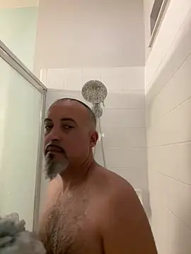 Snapshot of TheConfidentialClub chatting on 01-16-25, 12:02 TheConfidentialClub online show from 01-16-25, 12:02