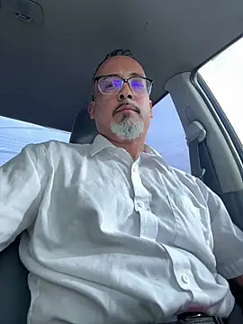 Snapshot of TheConfidentialClub chatting on 01-20-25, 04:01 TheConfidentialClub online show from 01-20-25, 04:01