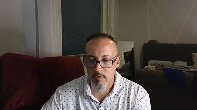 Snapshot of TheConfidentialClub chatting on 02-19-25, 11:46 TheConfidentialClub online show from 02-19-25, 11:46