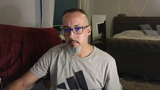 Snapshot of TheConfidentialClub chatting on 02-22-25, 12:49 TheConfidentialClub online show from 02-22-25, 12:49