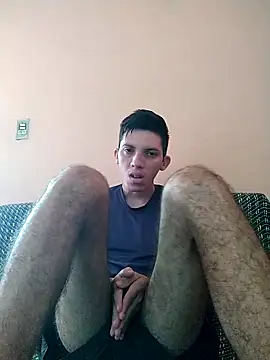welitonzz28 online show from 06-06-26, 10:53