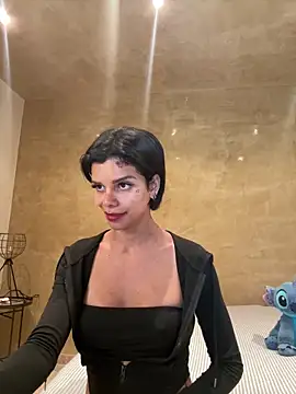 Rosariolovex online show from 02-05-25, 10:41