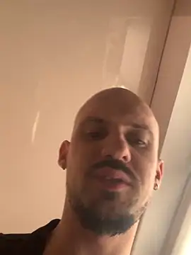 AssHunter4k online show from 09-17-25, 06:04