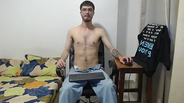 Aleex Miller online show from 10-20-25, 08:04