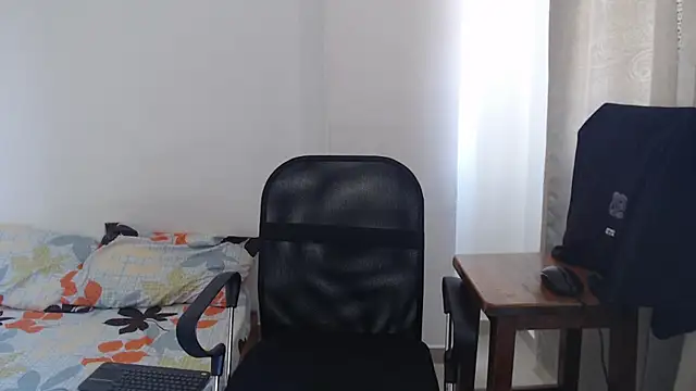 Aleex Miller online show from 11-25-25, 04:51