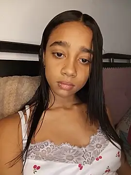 Zoe Sweett18 online show from 05-13-26, 06:27