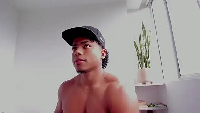 Snapshot of XavierColeman chatting on 09-08-25, 02:16 XavierColeman online show from 09-08-25, 02:16