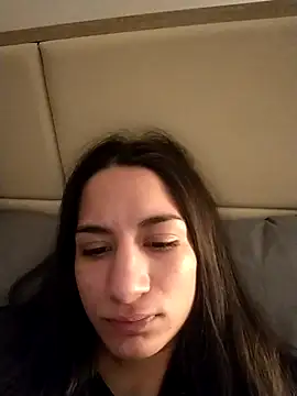 Snapshot of Deea13_ chatting on 01-16-25, 01:37 Deea13 online show from 01-16-25, 01:37