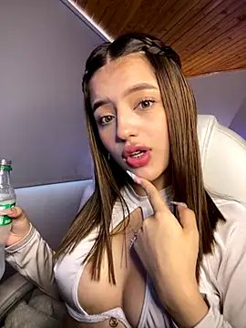 Sofia18 pinkk online show from 09-17-25, 08:21