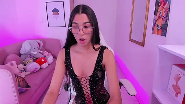Snapshot of Dana_Paula chatting on 03-01-25, 11:50 Dana Paula online show from 03-01-25, 11:50