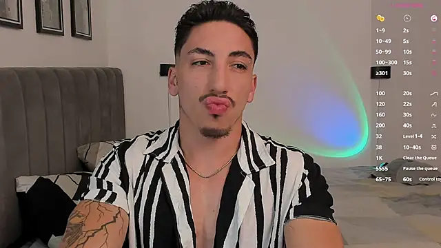 dylanspencer28 online show from 02-06-25, 07:07