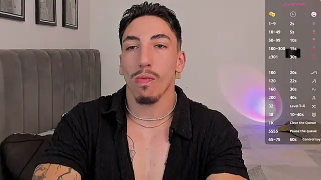 dylanspencer28 online show from 02-12-25, 07:24