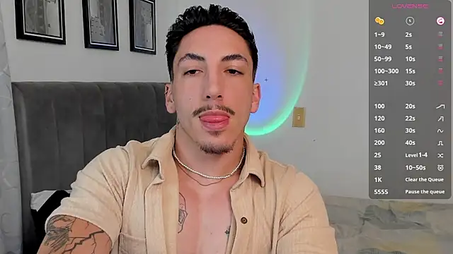 dylanspencer28 online show from 03-03-25, 07:39