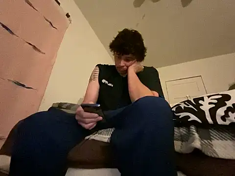 Snapshot of almighty_d chatting on 01-16-25, 04:17 almighty d online show from 01-16-25, 04:17