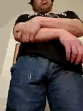 Snapshot of almighty_d chatting on 01-19-25, 01:10 almighty d online show from 01-19-25, 01:10