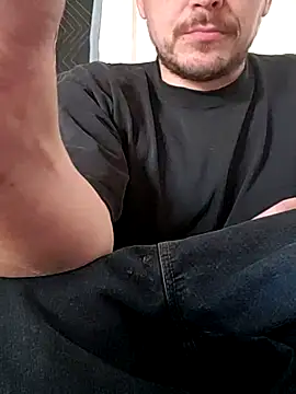 Snapshot of almighty_d chatting on 03-12-25, 10:07 almighty d online show from 03-12-25, 10:07