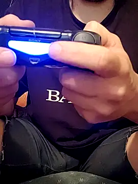 Snapshot of almighty_d chatting on 03-18-25, 06:46 almighty d online show from 03-18-25, 06:46