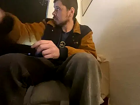 Snapshot of almighty_d chatting on 11-21-25, 06:23 almighty d online show from 11-21-25, 06:23