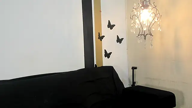 Snapshot of yelicampbell chatting on 02-11-25, 03:18 yelicampbell online show from 02-11-25, 03:18