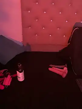 Snapshot of yelicampbell chatting on 03-07-25, 03:19 yelicampbell online show from 03-07-25, 03:19