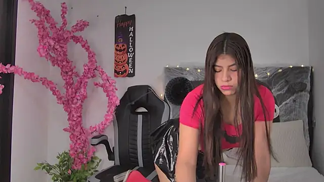 AmandaBrooks 18 online show from 10-06-25, 03:26