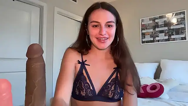 graciesmith27 online show from 10-15-25, 07:25