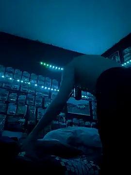 Snapshot of Blade_Ryder666 chatting on 10-17-25, 04:48 Blade Ryder666 online show from 10-17-25, 04:48