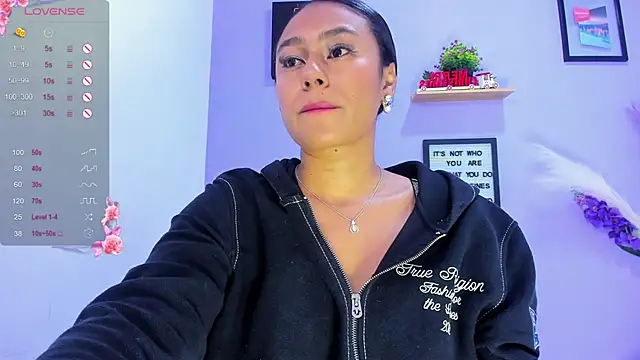 Snapshot of kataleya_amaya chatting on 11-27-25, 01:07 kataleya amaya online show from 11-27-25, 01:07