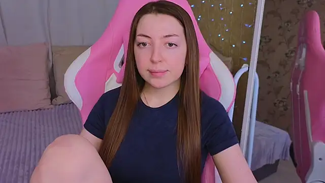 Snapshot of Ann_moon__ chatting on 02-09-25, 06:16 Ann moon online show from 02-09-25, 06:16