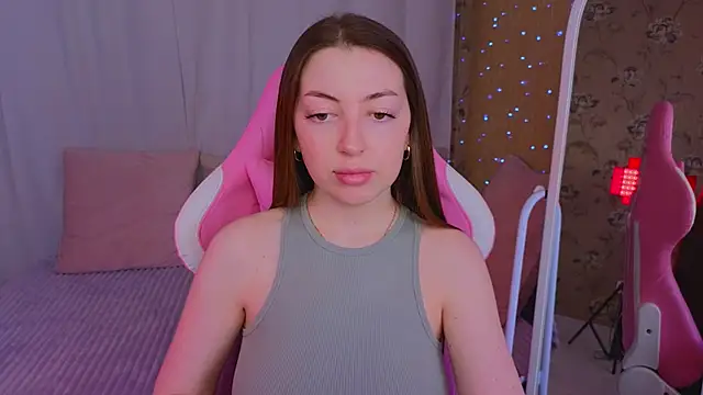 Snapshot of Ann_moon__ chatting on 03-16-25, 12:22 Ann moon online show from 03-16-25, 12:22