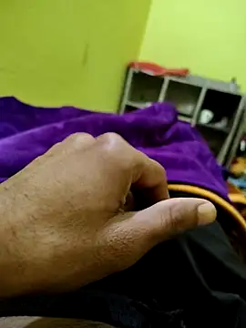 Snapshot of 08uhj chatting on 02-04-26, 06:03 08uhj online show from 02-04-26, 06:03