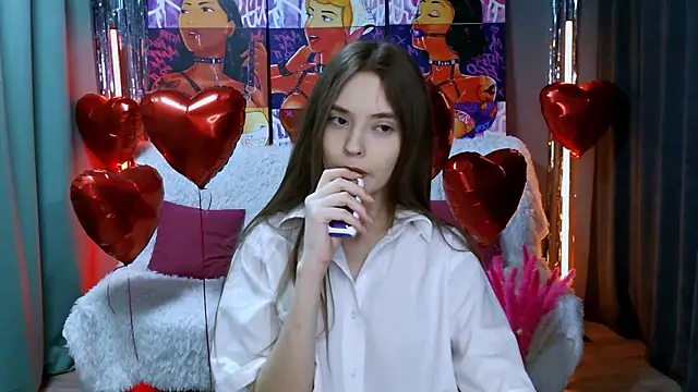 Snapshot of RayWillliams chatting on 02-22-25, 08:42 RayWillliams online show from 02-22-25, 08:42