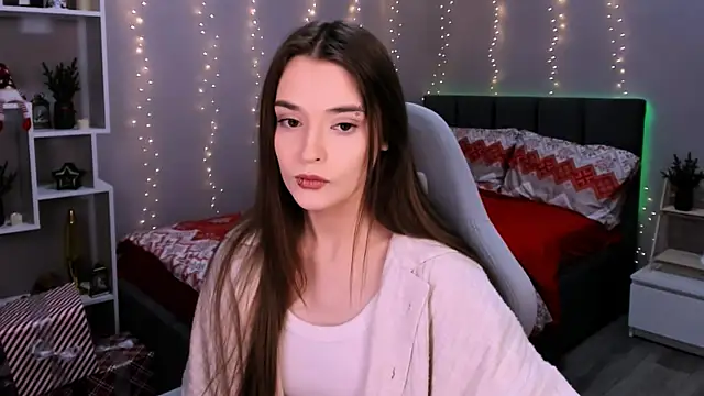 Snapshot of RayWillliams chatting on 12-16-25, 06:46 RayWillliams online show from 12-16-25, 06:46