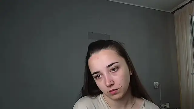Snapshot of Eva_Gloryy chatting on 05-16-26, 10:36 Eva Gloryy online show from 05-16-26, 10:36