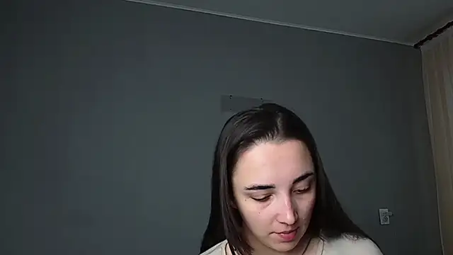 Snapshot of Eva_Gloryy chatting on 05-21-26, 01:40 Eva Gloryy online show from 05-21-26, 01:40