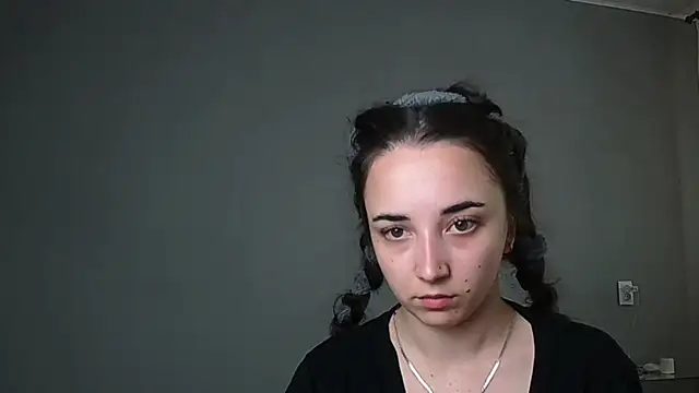 Snapshot of Eva_Gloryy chatting on 05-24-26, 10:20 Eva Gloryy online show from 05-24-26, 10:20