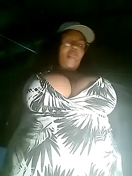 bubblendz1988 online show from 10-18-25, 05:14