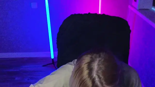 Snapshot of HotBrandyX chatting on 03-06-25, 01:27 HotBrandyX online show from 03-06-25, 01:27