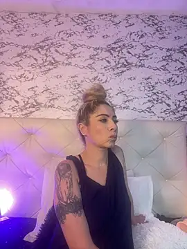 viktoria davis  online show from 02-14-25, 01:13