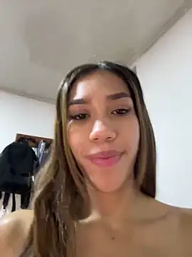 zoe storm online show from 02-17-25, 08:58