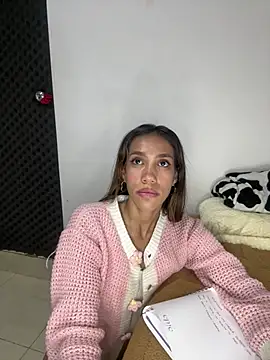 zoe storm online show from 03-08-25, 03:50