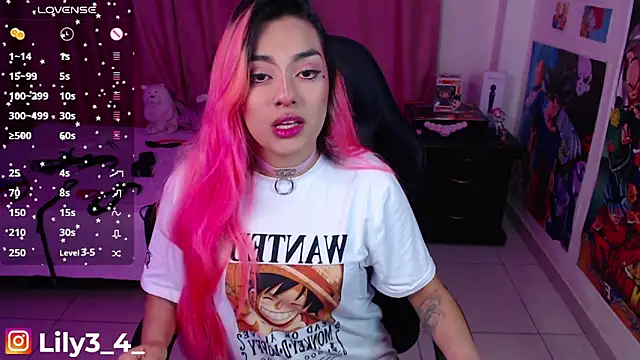 lily3 4 online show from 01-30-25, 06:13