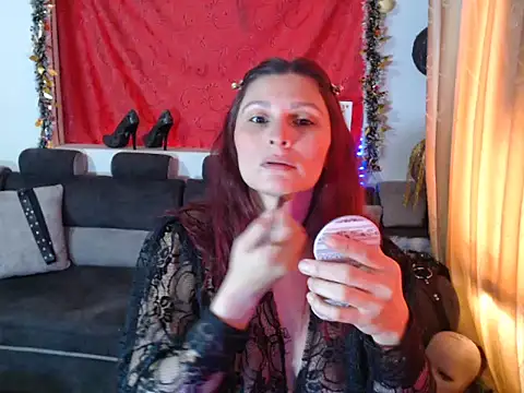 Snapshot of sachaclinford chatting on 11-27-25, 05:15 sachaclinford online show from 11-27-25, 05:15