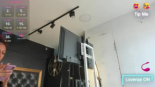 DalayMoore online show from 09-26-25, 07:51