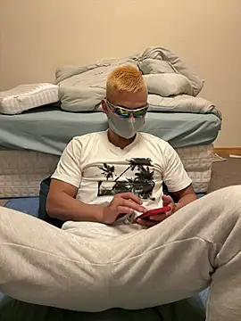 ki--kun online show from 04-21-26, 12:44