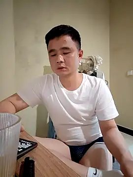 Snapshot of goodboyfcy chatting on 02-15-25, 12:43 goodboyfcy online show from 02-15-25, 12:43